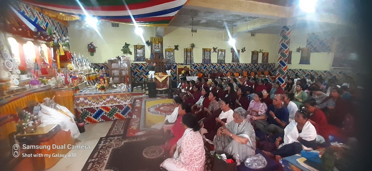 पेमा साङ छ्योई खोर्लिङ गुम्बामा गुरू रिम्पोर्छेको जन्म जयन्ती