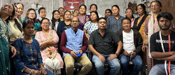 महिनाव्यापी सिलाई बुनाई प्रशिक्षण शिविरको समापन