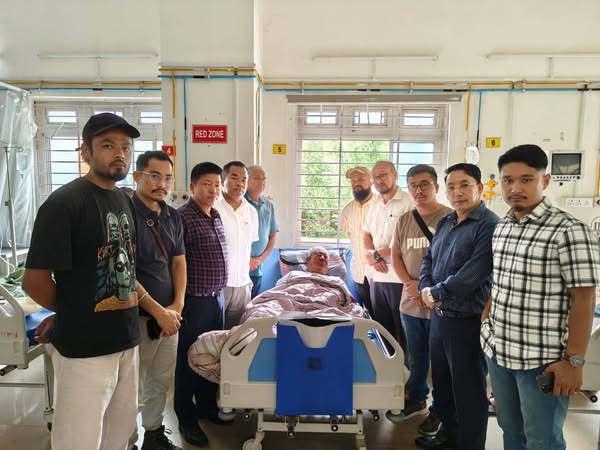SDF team visits hospital to meet injured