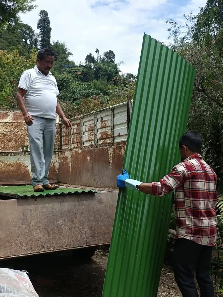 बोङतेन वरिष्ठ मा. वि.लाई जीसीआइ वितरण