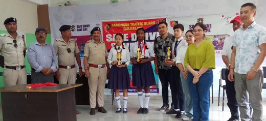 ट्राफिक सचेतना अन्तर्गत बस अनि चित्र बनाऊ प्रतियोगिता सम्पन्न