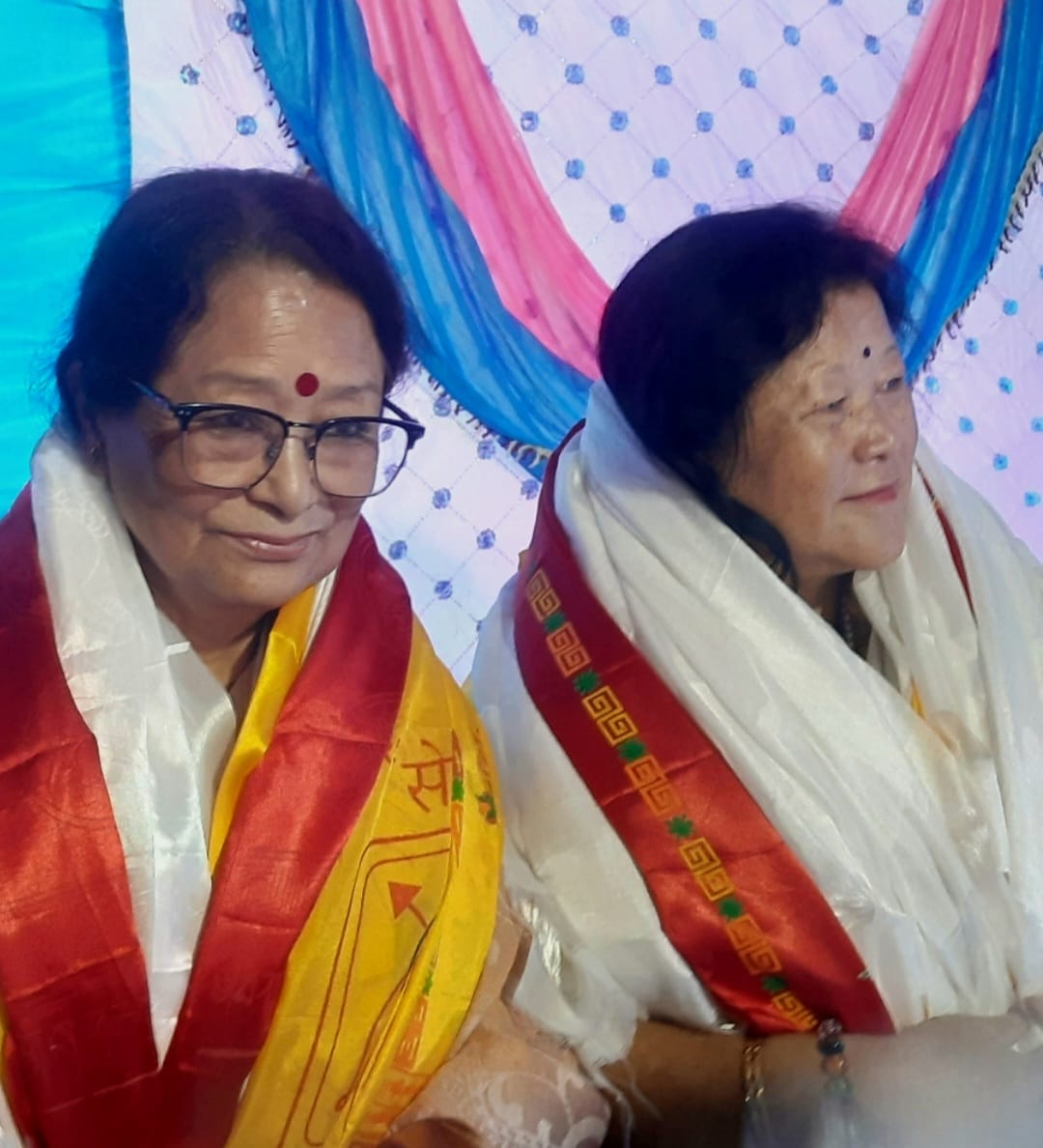 नव विकास समितिद्वारा तीन स्रष्टालाई सम्मान