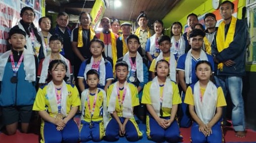 इनिगो किक्‌‍ बक्सिङमा खरसाङका खेलाड़ीहरूले 8 स्वर्ण पदक जिते