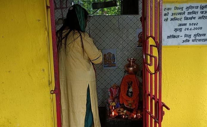 तथि अनुसार साउनको पहिलो सोमवार भक्तजनले शिव लिङ्गमा जल चड़ाए