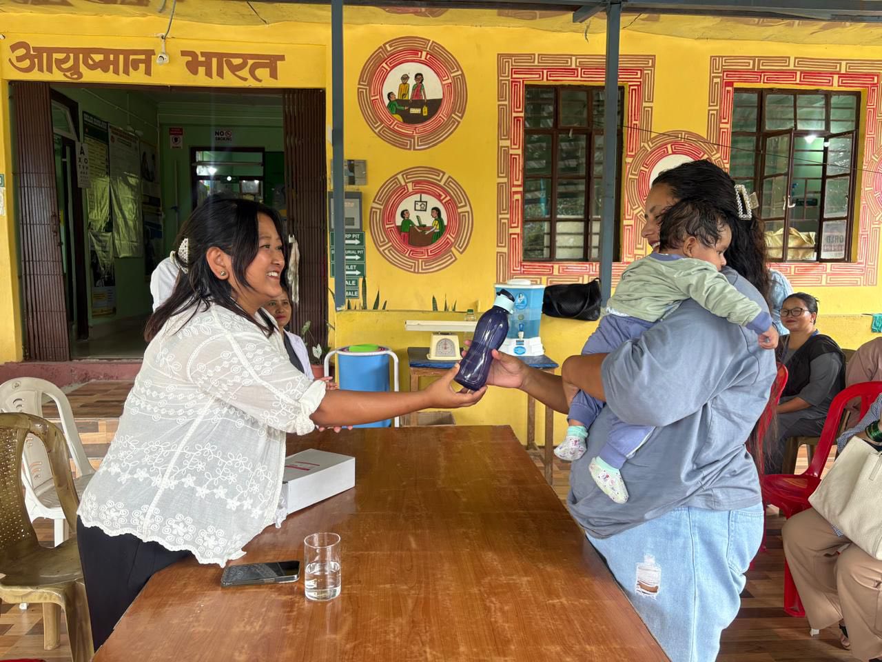 “स्तनपानमा लगानी गरौं, भविष्यमा लगानी गरौं”