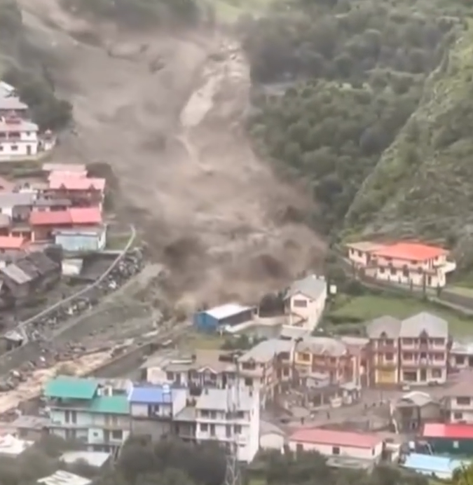 landslide occurred in Uttarkashi