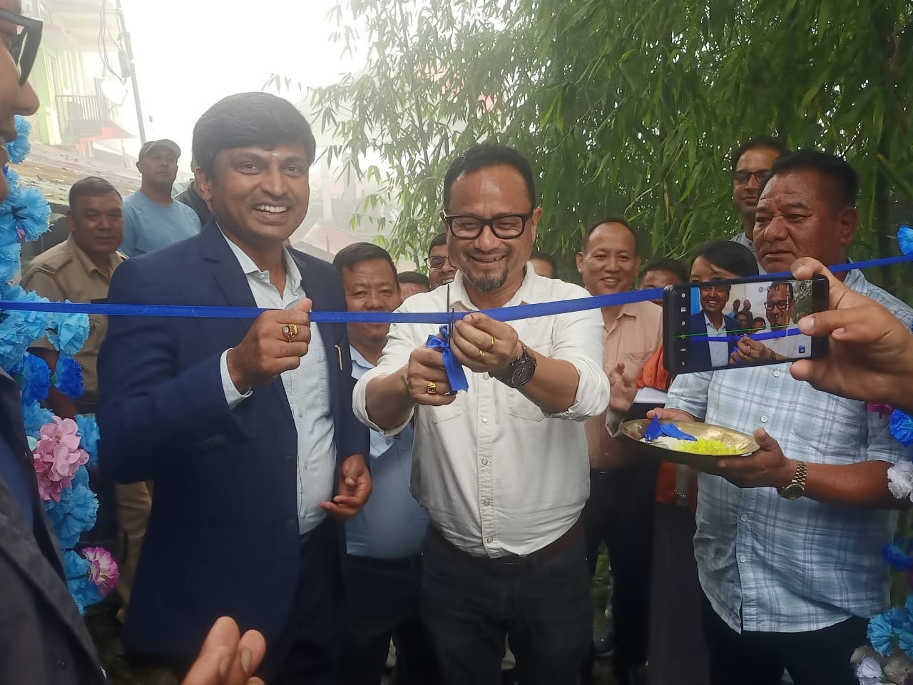 पाठशालाको अतिरिक्त श्रेणी कक्ष र हल आदिको उद्घाटन