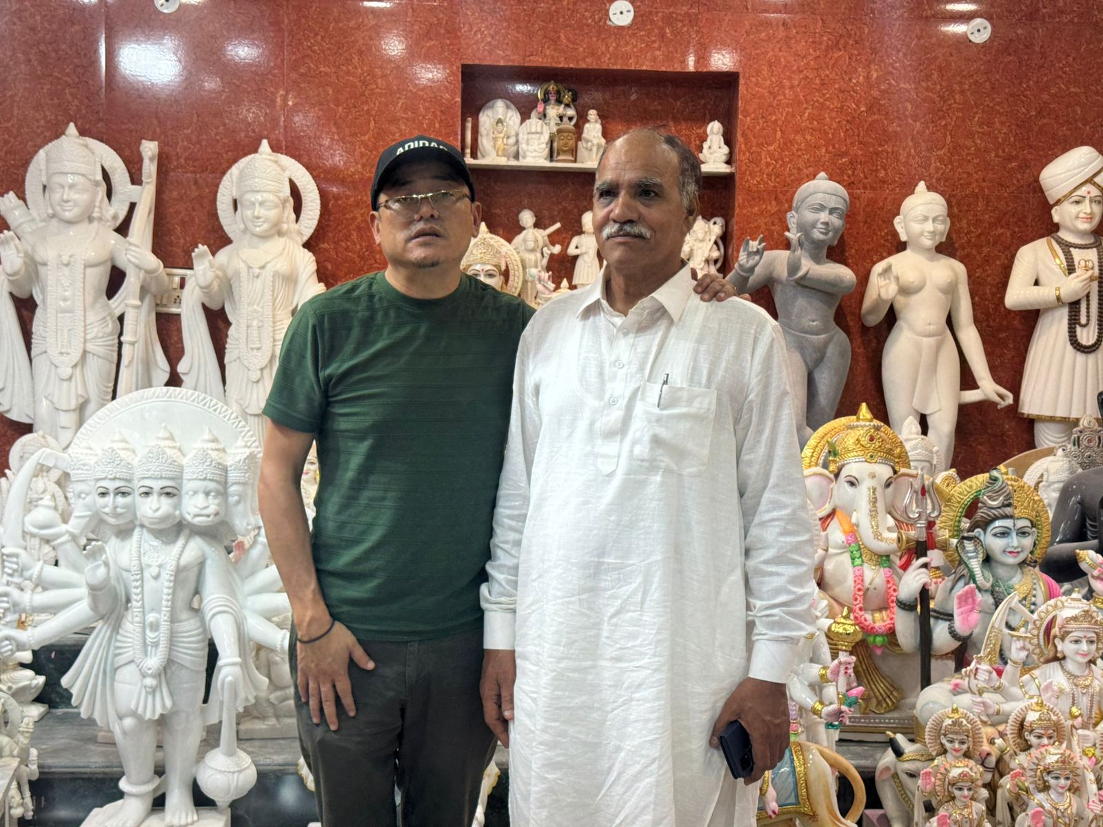 गोर्खाल्याण्ड आन्दोलनका शहीदहरूको स्मृतिमा मूर्ति