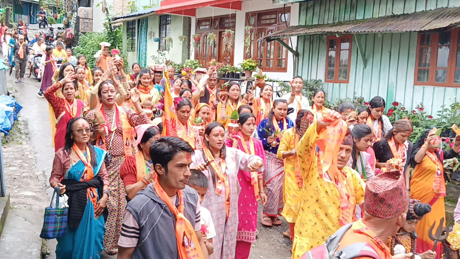 Read more about the article शिवालय मन्दिर परिसर बडारेमा शिव महापुराण शुरु