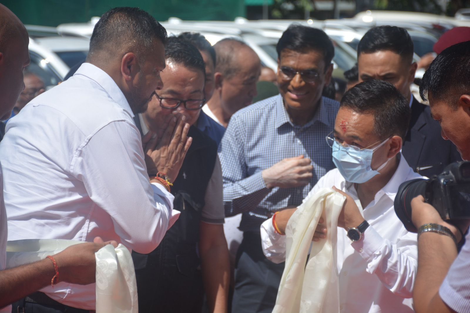 Read more about the article मुख्यमन्त्रीले हिलिङ्ग गार्डन अनि पार्कको राखे आधारशिला