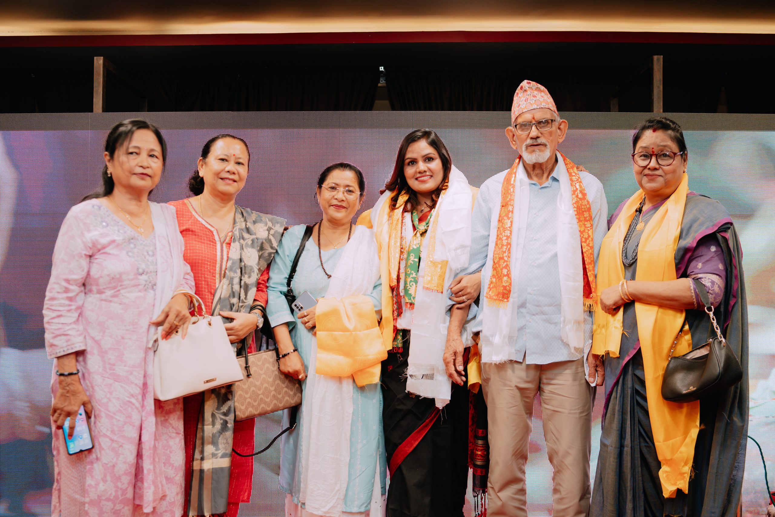 Read more about the article गायिका जुनु गौतमको दुइ भीडीओ अल्बम लोकार्पित