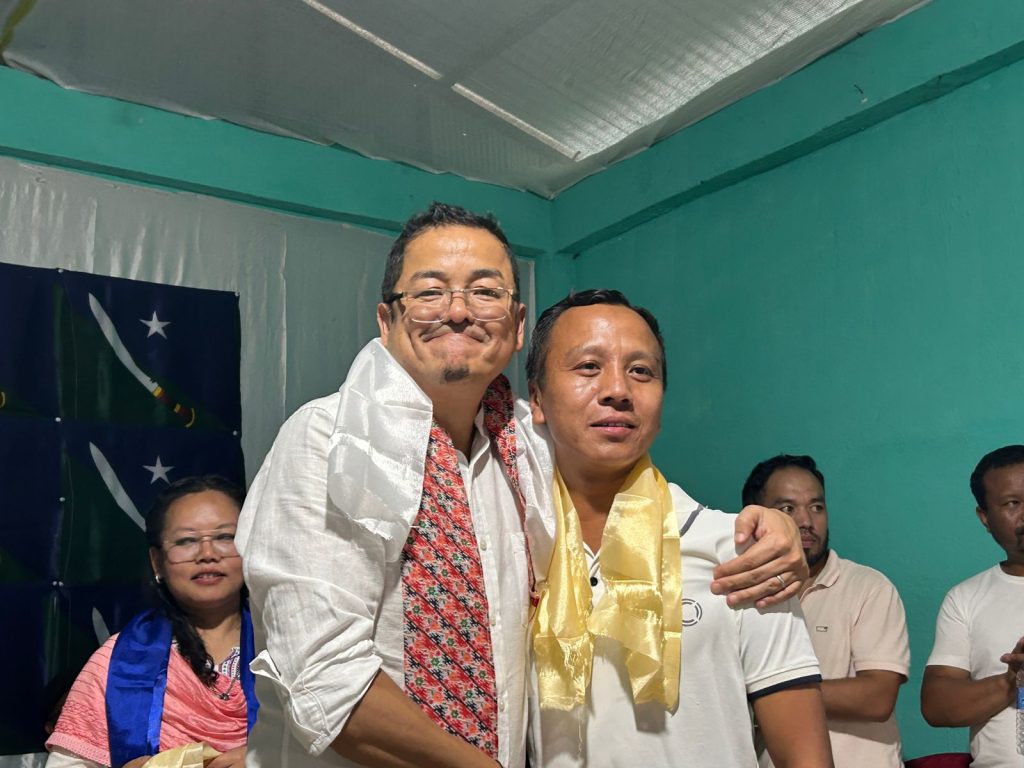 Seventy families from Lizahill Munsidhura