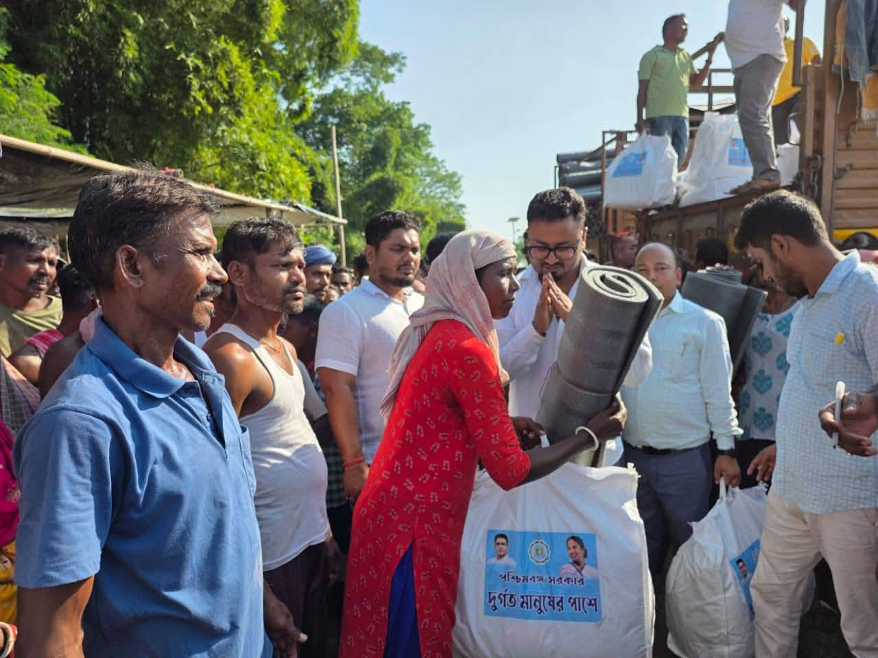 तण्डु र बामनडाङ्गामा राहत वितरण