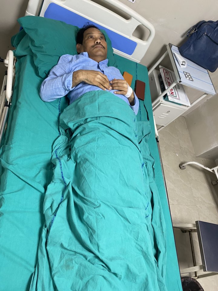 जलपाईगढीका सांसद डा. जयन्तो कुमार रोय अस्पतालमा भर्ना