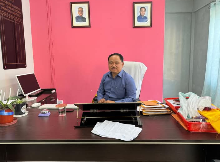 Read more about the article सबिन्द्र राईले अतिरिक्त जिल्ला कलेक्टरको गरे पदभार ग्रहण