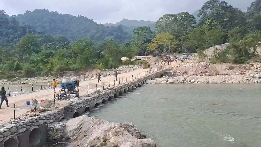 मुख्यमन्त्री अनि जीटीए प्रमुख थापाप्रति कृतज्ञता ज्ञापन