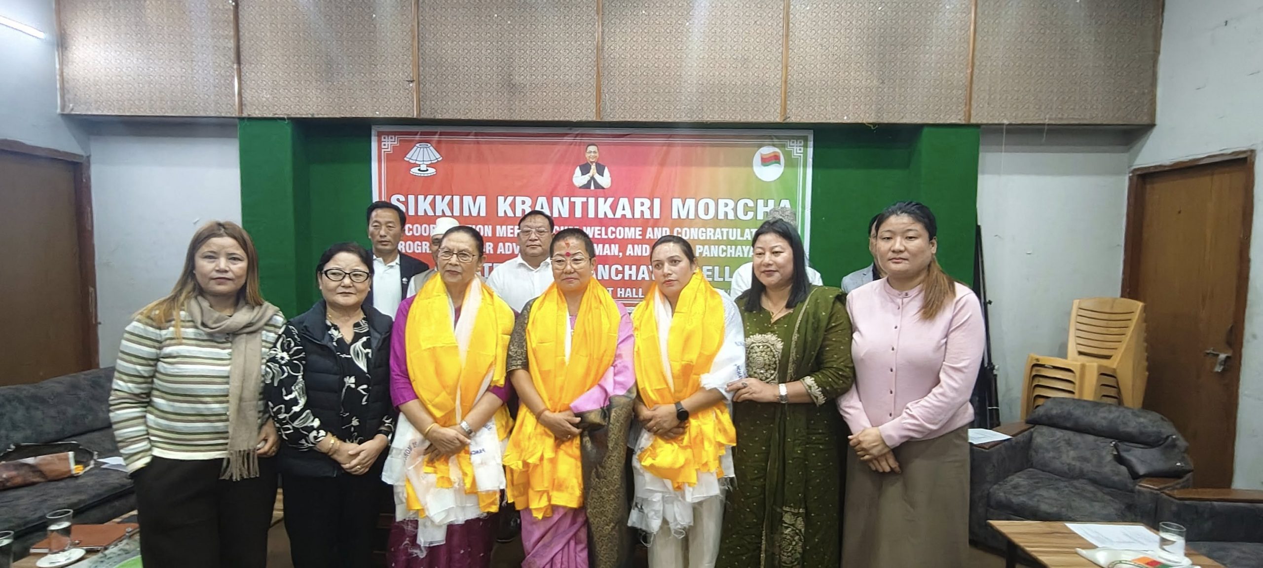 सल्लाहकार, अध्यक्ष र पञ्चायतका ओएसडीलाई स्वागत