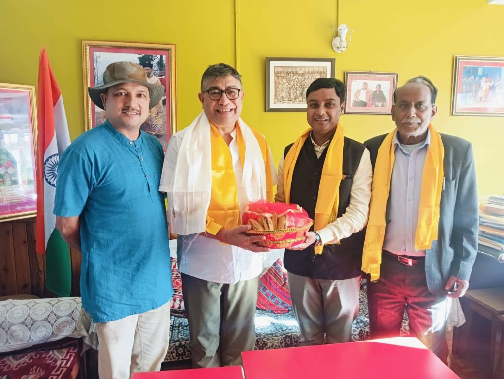 Meeting with Chairman and Advisers by BJP