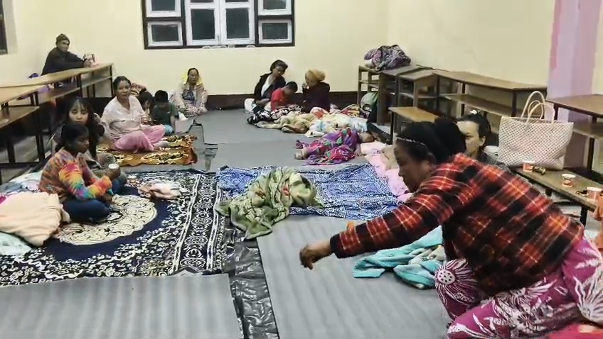 दुर्घटना नहोस् भनेर बीस परिवारलाई गरियो स्थानान्तरण