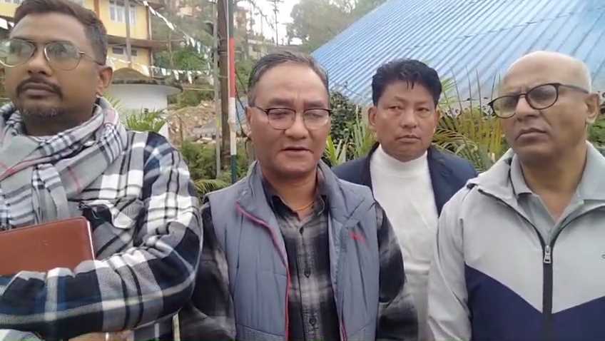 भागोप्रमोको टोलीद्वारा नयाँ महकुमा शासकसङ्ग भेटघाट